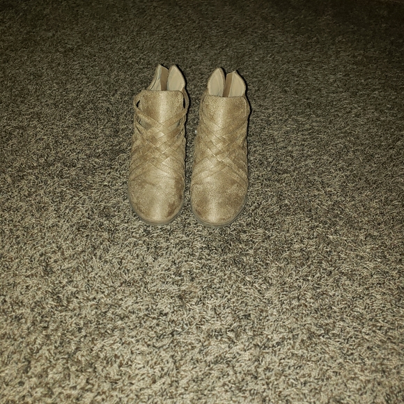 Booties - Picture 2 of 6